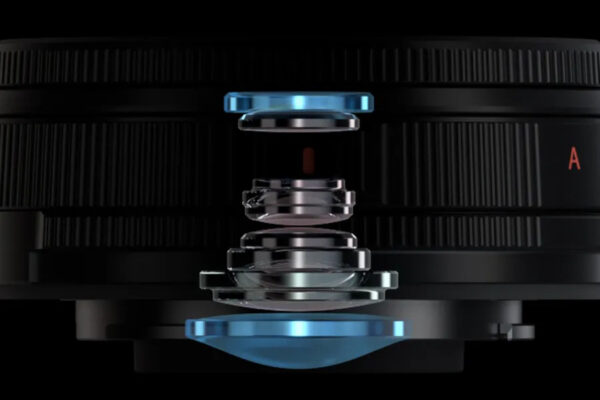 Thiết kế của ống kính FUJIFILM XF 23mm f/2.8 R WR tập trung vào sự nhỏ gọn và bền bỉ