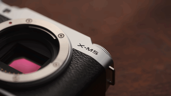 Giới Thiệu Fujifilm X-M5: Máy Ảnh Mirrorless Nhỏ Gọn Với Hiệu Suất Cao Cấp