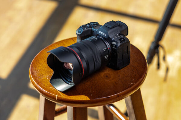 Canon EOS R5 Mark II đại diện cho sự tiến bộ vượt bậc trong dòng máy ảnh mirrorless full-frame
