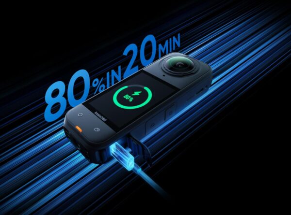 Với pin 2400mAh, Insta360 X5 cung cấp thời lượng quay lên đến 208 phút ở 5.7K24fps
