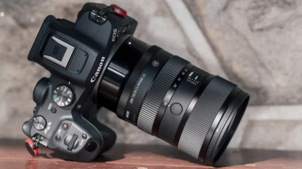 Điều này làm cho Sigma 17-40mm f/1.8 DC Art trở thành lựa chọn lý tưởng cho chụp ảnh chân dung, nơi cần tách biệt chủ thể khỏi nền một cách nghệ thuật.