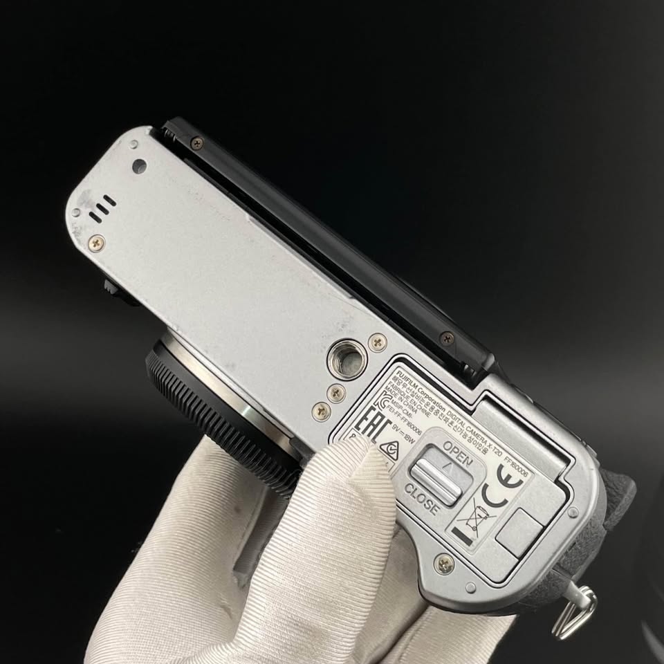 Thuê Máy Ảnh Fujifilm X-T20 - Ảnh 3