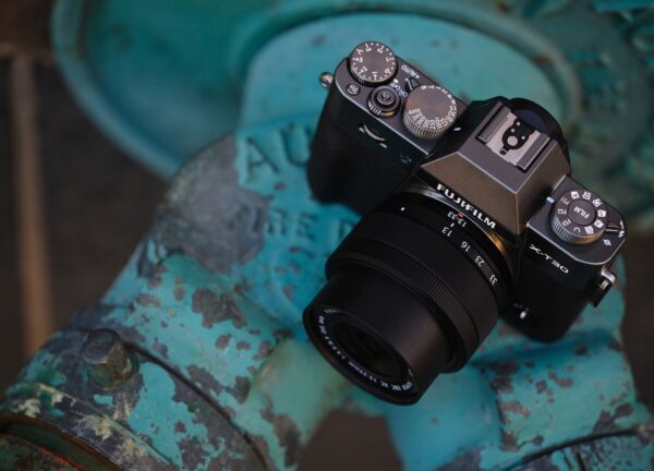 Khám phá Ống kính FUJIFILM XC 13-33mm f/3.5-6.3 OIS – Sự lựa chọn hoàn hảo cho nhiếp ảnh di động