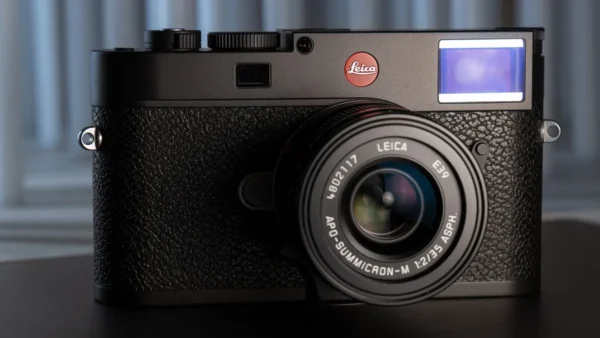 Leica M EV-1