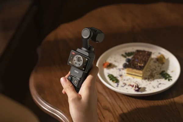 DJI Pocket 4