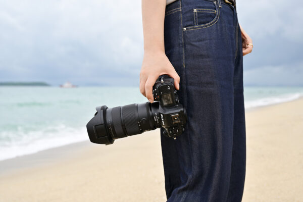 Nikon Z 24-70mm F2.8 S II - Mẫu Ống Kính Nhẹ Nhất Phân Khúc