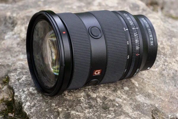 Đánh Giá Chi Tiết Sony FE 24-70mm F2.8 GM II: Thiết Kế Nhỏ Gọn Và Linh Hoạt Cao