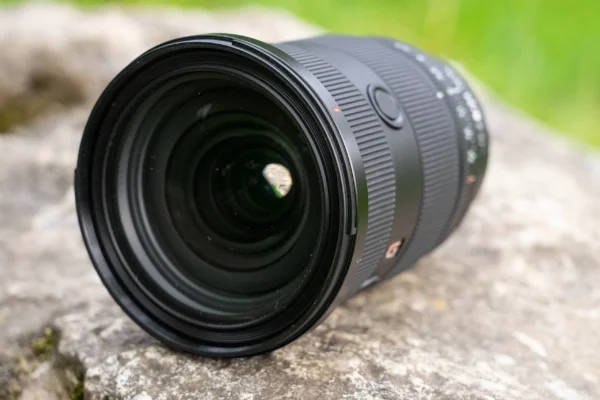 Xây Dựng Chuyên Nghiệp Và Độ Bền Cao trên sony 24-70