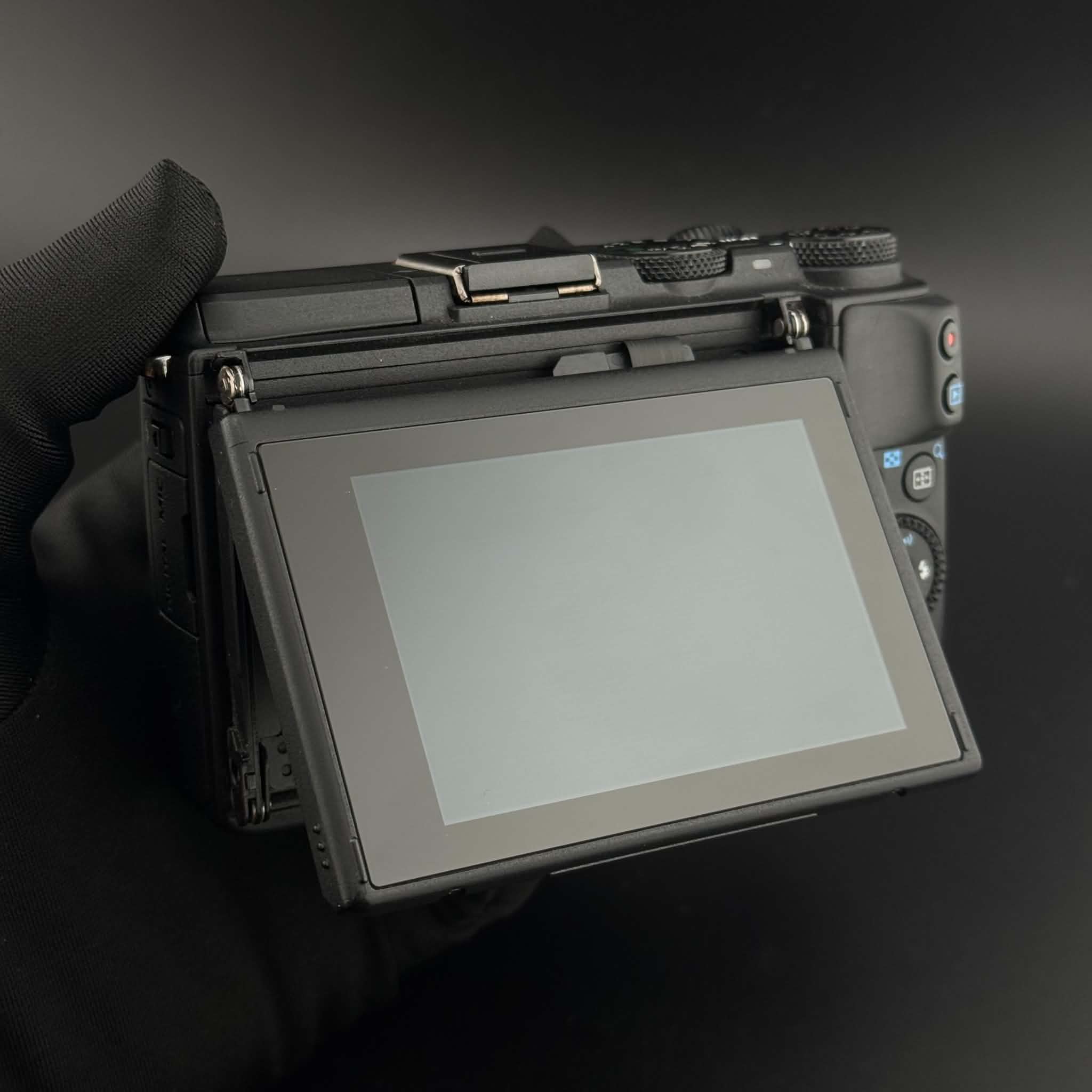 Canon EOS M3 + Kit EF-M 15-45mm Cũ 2nd #6132 - Ảnh 3