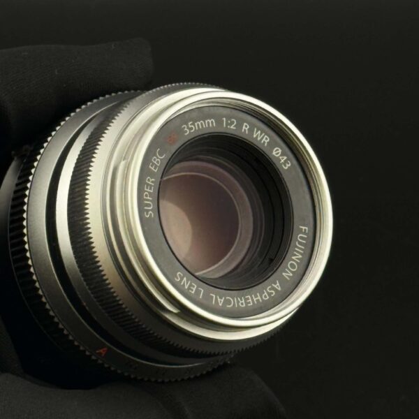 FUJIFILM XF 35mm f/2 R WR Cũ, Đã Qua Sử Dụng - 1