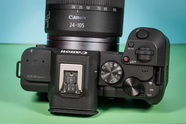Khả năng quay video của Canon R8 Mark II